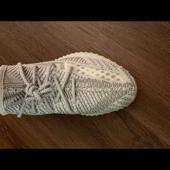 Real 350 V2 Static’s from Adidas, for comparisons. - Picture 7 of 8